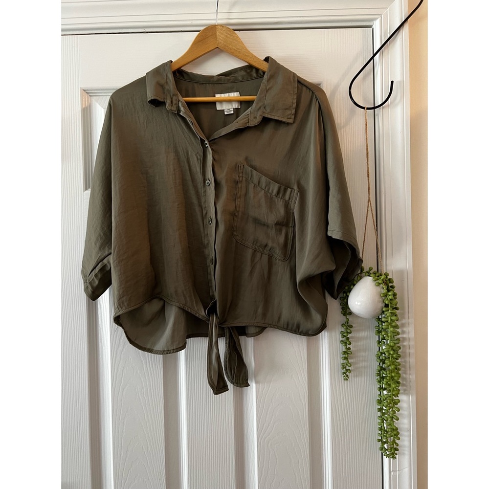 AE Silky Short-Sleeve Button Up